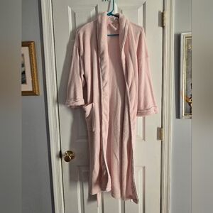 Women's Pink Plush Bathrobe Size Small / Medium